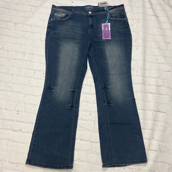 DEJA BLEU boot cut denim jeans women’s in size 22 nwt - Picture 1 of 12